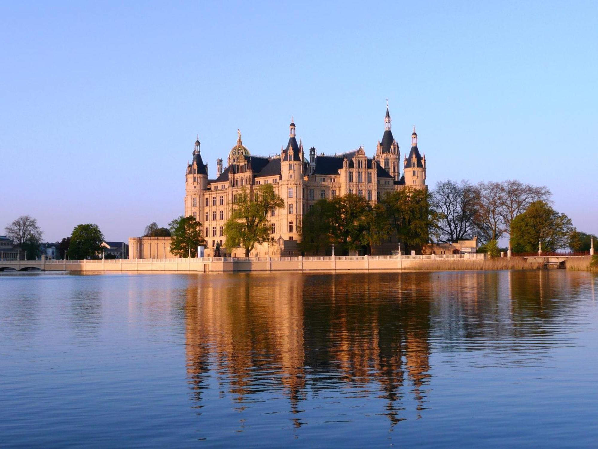 Gasthof Zur guten Quelle Schwerin  Exterior foto